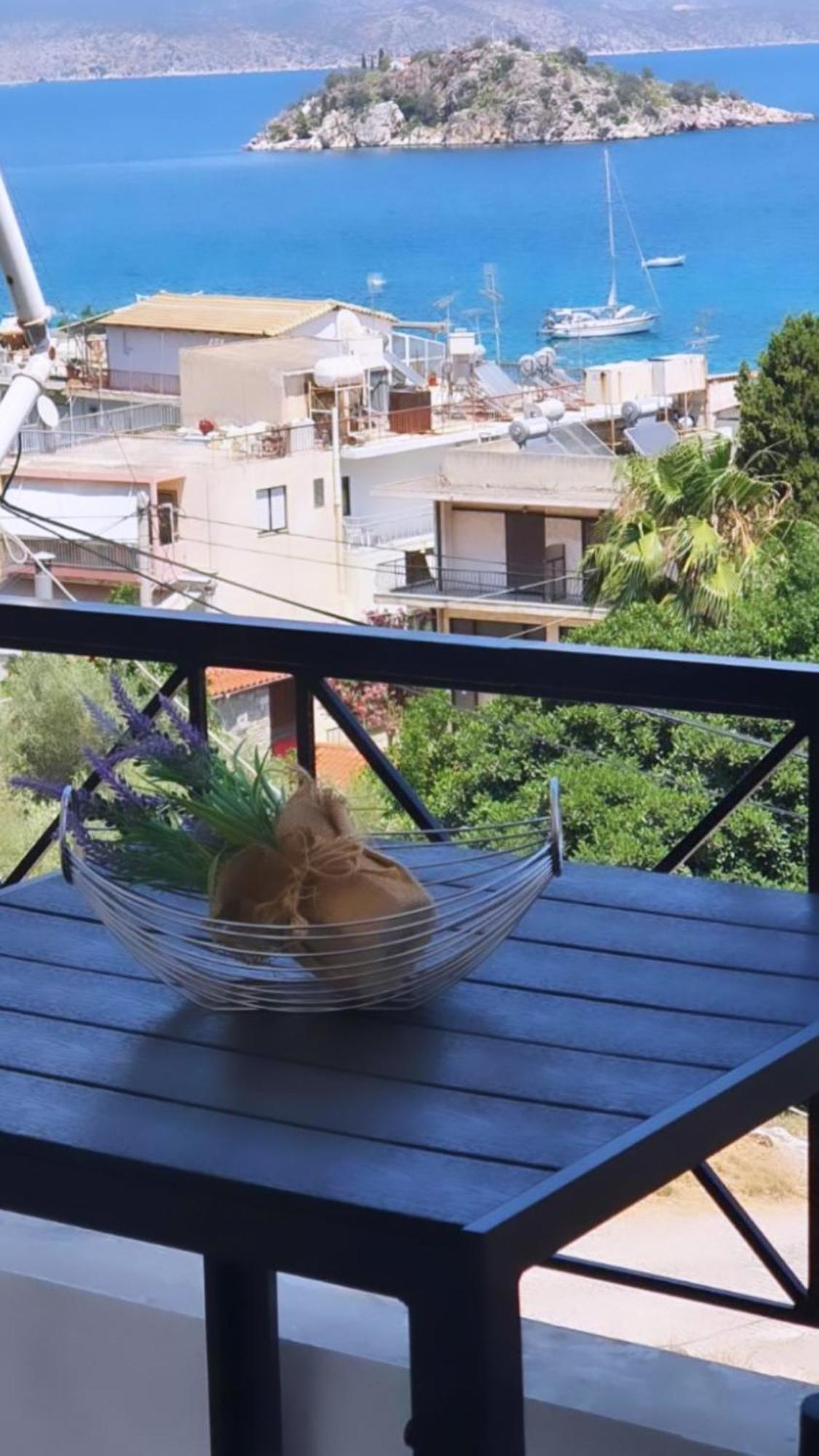 托隆Islet View公寓 外观 照片
